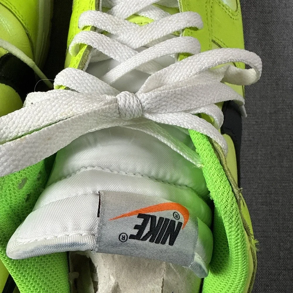 Nike‎ Dunk Low SE Volt Black/Total Orange Glow Men's Size 11.5 FJ4610-702